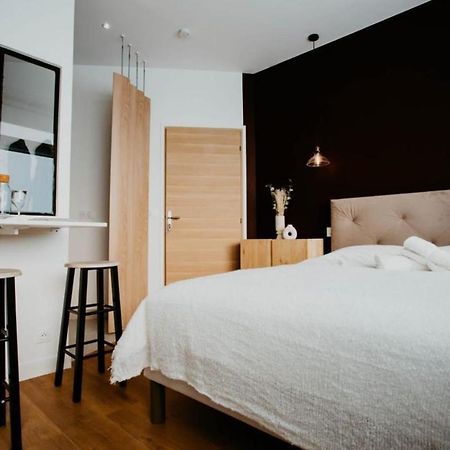 Sweet Love Room - Jacuzzi Privatif Montreuil (Seine-Saint-Denis) Exterior foto