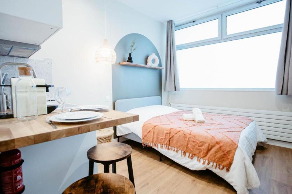 Sweet Love Room - Jacuzzi Privatif Montreuil (Seine-Saint-Denis) Exterior foto